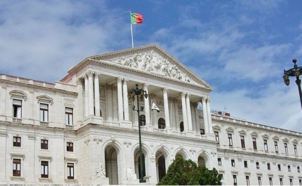 RECOMENDAÇÕES DA ASSEMBLEIA DA REPÚBLICA PARA A RETOMA DO TURISMO PUBLICADAS EM DIÁRIO DA REPÚBLICA