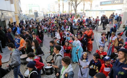 1000 Crianças mascaradas vão marcar presença no Grande Desfile de Abertura do Festival Internacional de Percussão 