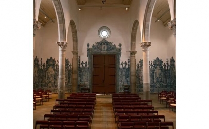 Igreja da Misericórdia de Tavira na Meia-Final Nacional das 7 Maravilhas