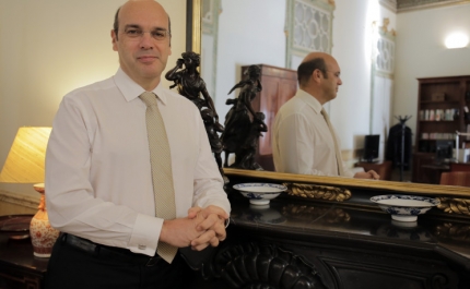 Empresas começam a receber apoios do Governo em fevereiro, diz Siza Vieira