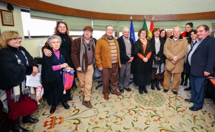 «FORÇA DA TRADIÇÃO» CANTOU AS JANEIRAS NOS PAÇOS DO CONCELHO 