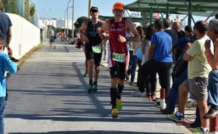 João Francisco Ferreira e Ana Filipa Santos campeões nacionais de triatlo longo