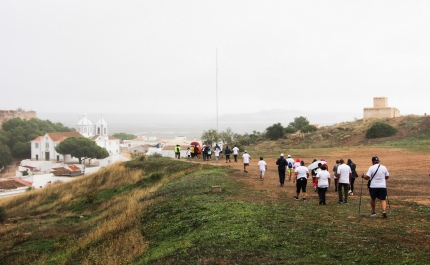 Castro Marim fez caminhada pela prevenção do cancro da mama