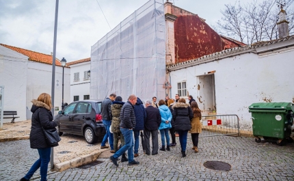 EXECUTIVO FAZ VISITAS PARA BALANÇO DAS OBRAS QUE DECORREM NO CONCELHO  