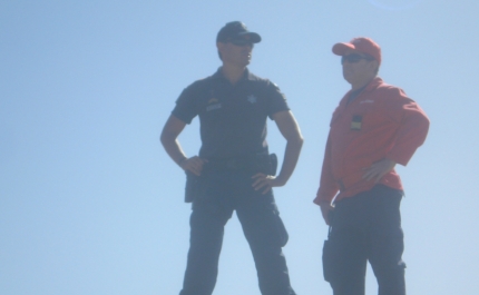 Evacuação médica de turista da praia do Porto Mós