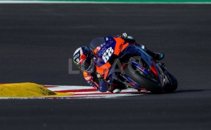 MotoGP/Portugal: Miguel Oliveira conquista primeira «pole position» em MotoGP