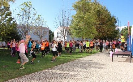 200 Pessoas apoiaram prevenção do Cancro da Mama em Caminhada Solidária