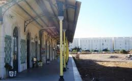 Demora na venda da antiga estação de Lagos atrasa abertura de café e galeria