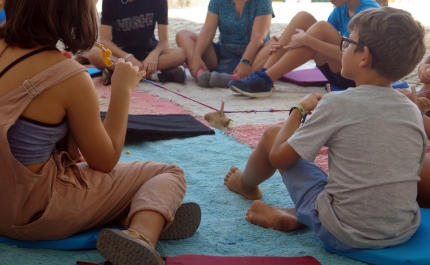 O mundo da lã em oficina criativa