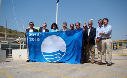 Marina de Albufeira recebeu a cerimonia do hastear da Bandeira Azul 2014 da ABAE para os Portos e Marinas
