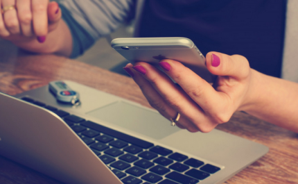 Trabalhar mais horas por dia? Uma consequência do teletrabalho em tempos de pandemia