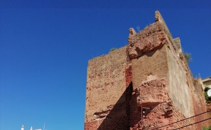 Município de Silves promoveu trabalhos de conservação e restauro da Muralha adjacente à Torre 4 da Almedina