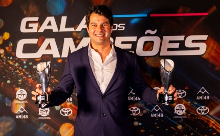 PEDRO BARTOLOMEU – PILOTO TOPYACHTS  RECEBEU PRÉMIO NA GALA DOS CAMPEÕES FPAK NO ESTORIL
