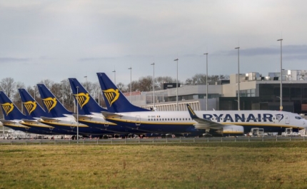 Ryanair apela aos clientes para reservar diretamente
