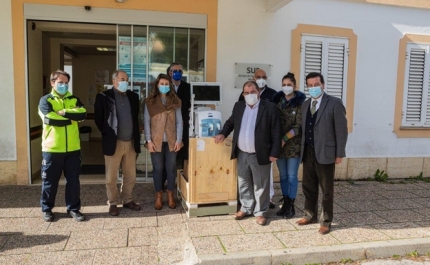 MUNICÍPIO DE ALBUFEIRA OFERECE EQUIPAMENTO MÉDICO AO CENTRO HOSPITALAR UNIVERSITÁRIO DO ALGARVE