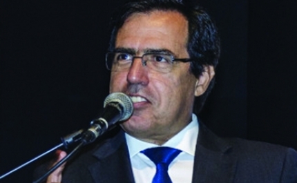 Cerimónia de investidura do Reitor da UAlg realiza-se no Dia da Universidade