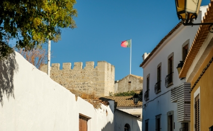FAMÍLIAS VÃO DESVENDAR SEGREDOS DO CENTRO HISTÓRICO DE LOULÉ