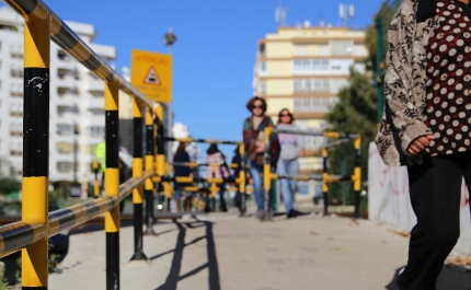 Passagem de nível pedonal fechada devido a obras de melhoramento