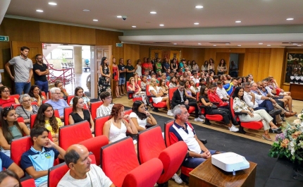 Município de Albufeira distingue jovens de mérito no Dia Internacional da Juventude