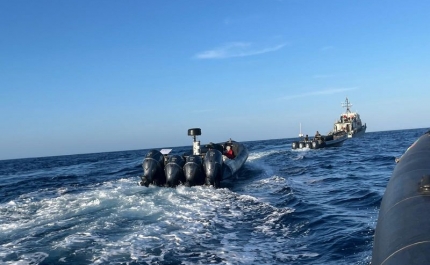 Polícia Marítima apreende embarcação suspeita de narcotráfico ao largo da costa algarvia