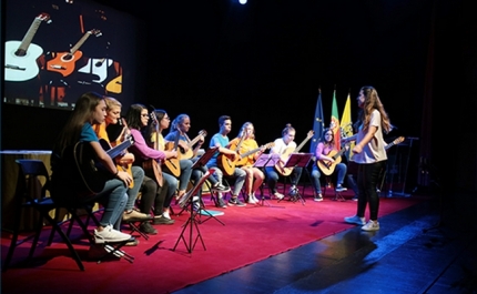 Acordo de Cooperação garante apoio do Município de Lagos ao projeto «Orquestra Juvenil de Guitarras do Algarve»