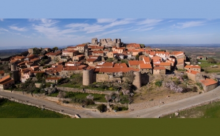 CASTELO RODRIGO E PODENCE SÃO FINALISTAS NAS 7 MARAVILHAS