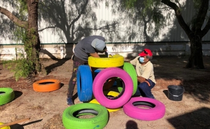 Em São Brás de Alportel, um projeto inovador junta Jovens e Município para criar melhores espaços de desporto e brincadeira nas escolas dos mais novos