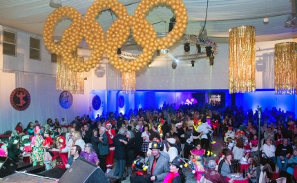 BAILE DE GALA DO CARNAVAL DE LOULÉ LEVA FOLIA AO PALÁCIO DO NERA