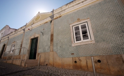 Município de Lagos e Clube Artístico Lacobrigense assinam Protocolo de Comodato