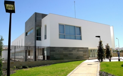 BIBLIOTECA MUNICIPAL DE ALBUFEIRA ACOLHE APRESENTAÇÃO DO CATÁLOGO “AGROTUR”