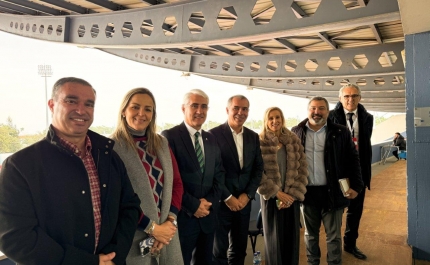 Autarquia de VRSA submete candidaturas no valor de 4 M€ para  a requalificação urgente de piscinas, pavilhão e relvados