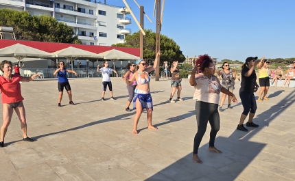 QUARTEIRA | Aula aberta de Fitness com Vania Pipard agita o Largo da Gaivota