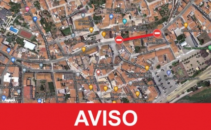 Rua Dr. Francisco Vieira em Silves com corte de trânsito