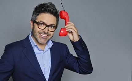 SOLRIR COM QUATRO NOITES DO MELHOR HUMOR