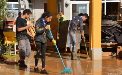 Comerciantes de Albufeira oscilam entre recuperar das cheias ou sair da cidade