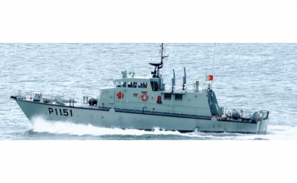 Navio da Marinha abre a visitas no Algarve