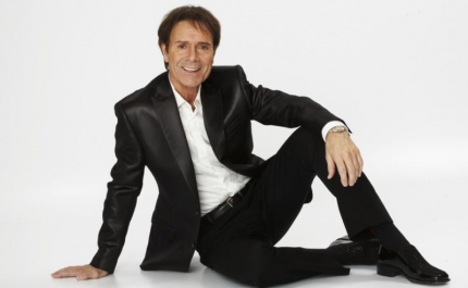 SIR CLIFF RICHARD RECEBE CHAVE DA CIDADE DE ALBUFEIRA