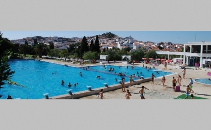 Já abriu a Piscina Municipal