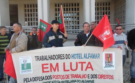 Trabalhadores do Hotel Alfamar estiveram em Luta pelos Postos de Trabalho