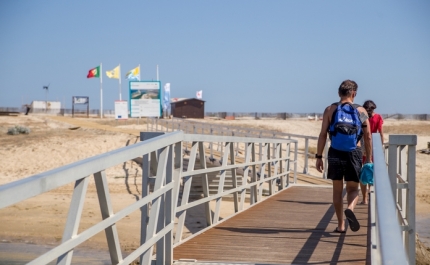 Areal da praia da Ilha da Fuseta já reabriu ao público