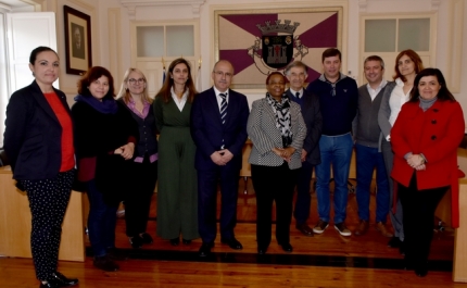 EMBAIXADORA DA ÁFRICA DO SUL VISITOU CONCELHO DE LOULÉ