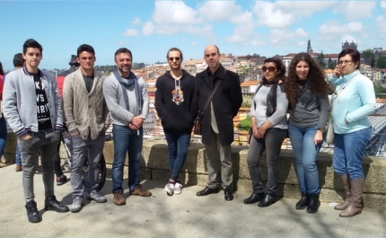 Vencedores do Concurso de Rótulos para Garrafas de Vinho foram ao Douro, numa viagem oferecida pela Câmara de Lagoa