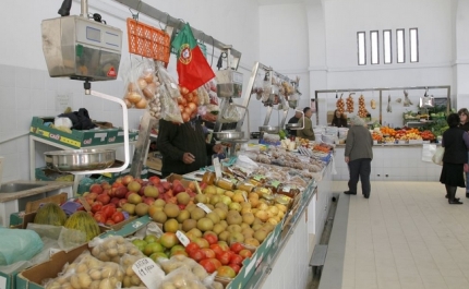  MERCADO MUNICIPAL DOS CALIÇOS ABRE NA VÉSPERA DE NATAL E DE ANO NOVO 