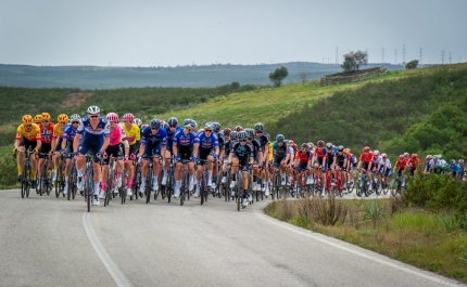 Volta ao Algarve: Vencedores no alto do Malhão