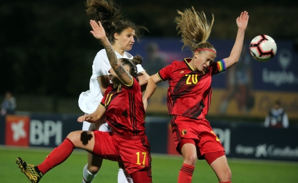 Portugal desperdiça penálti e perde com Bélgica na Algarve Cup