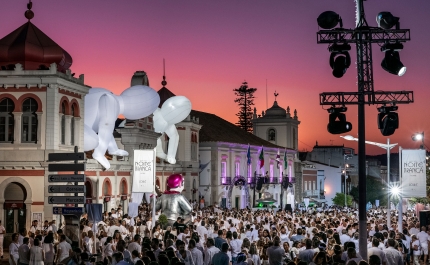  VEM AÍ A NOITE BRANCA ALGARVE EM LOULÉ
