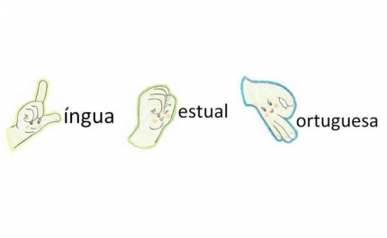 MUNICÍPIO DE ALBUFEIRA APOSTA NA FORMAÇÃO DOS FUNCIONARIOS EM LINGUA GESTUAL PORTUGUESA