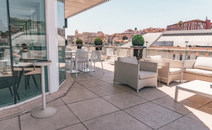 Imobiliário fecha semestre com transações acima de mil milhões impulsionado pela hotelaria