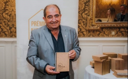 MUNICÍPIO DE ALBUFEIRA RECEBE PRÉMIO «AUTARQUIA DO ANO»