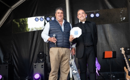 Junta de Freguesia de Ferreiras associou-se às comemorações dos 25 anos da Igreja de São José